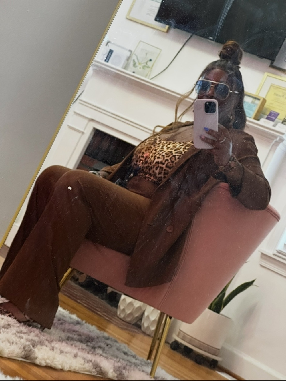 Brown Two-Piece Blazer & Wide-Leg Suit 🐴